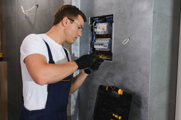 Best Electrical Outlet Repair  in Fredonia, KS